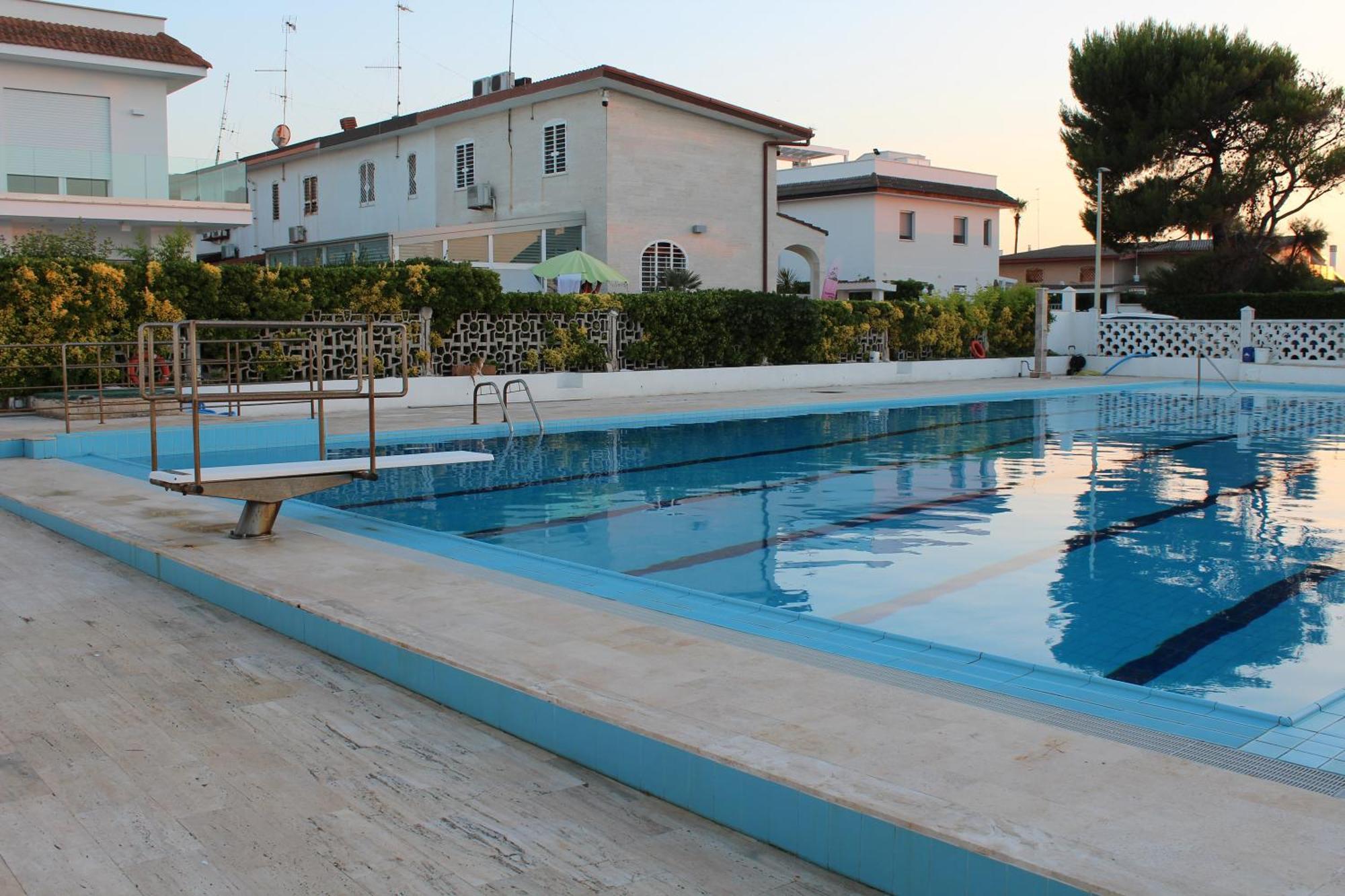 Luca'S House Bed & Breakfast Giovinazzo Ngoại thất bức ảnh
